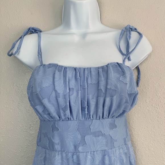 Speechless blue embossed sleeveless fit and flare dress M - Picture 3 of 12